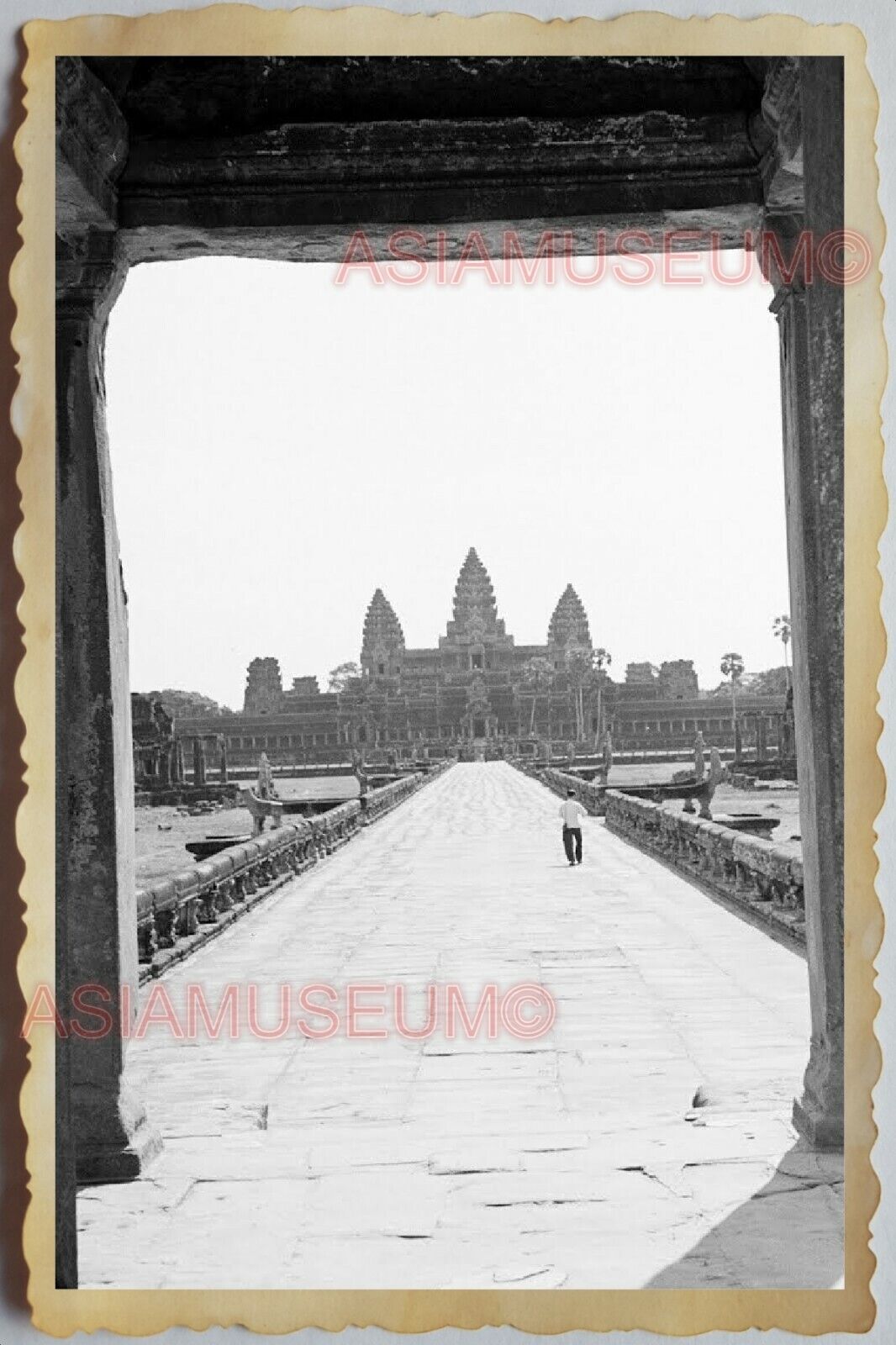 50s Vietnam CANBODIA ANGKOR WAT HINDU BUDDHIST TEMPLE WINDOW Vintage Photo 552