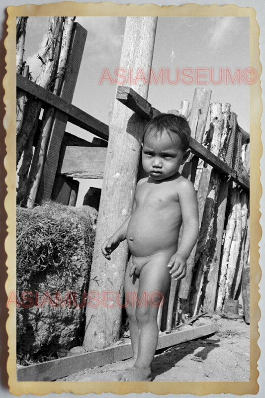 50s Vietnam SAIGON VILLAGE BOAT HOUSE BAY BOY TODDLE CHILDREN Vintage Photo #649