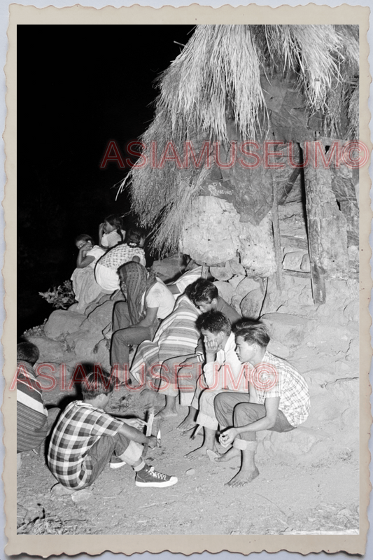 50s PHILIPPINES IFUGAO YOUNG BOY MAN CHILDREN HOUSE PLAYING VINTAGE Photo 24097