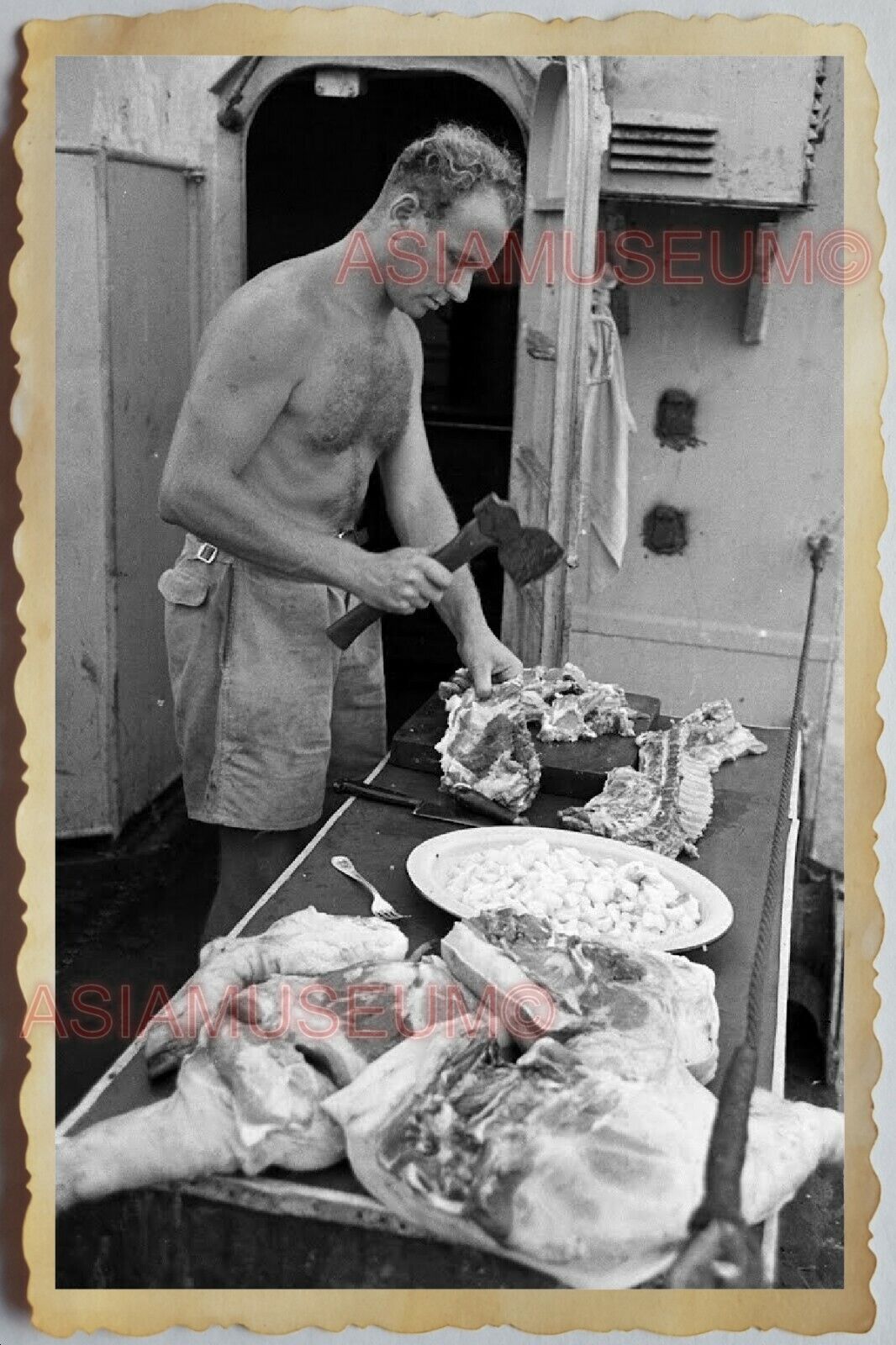 50s Vietnam SAIGON KITCHEN ARMY SOLDIER TOPLESS MEAT FOOD COOK Vintage Photo 433