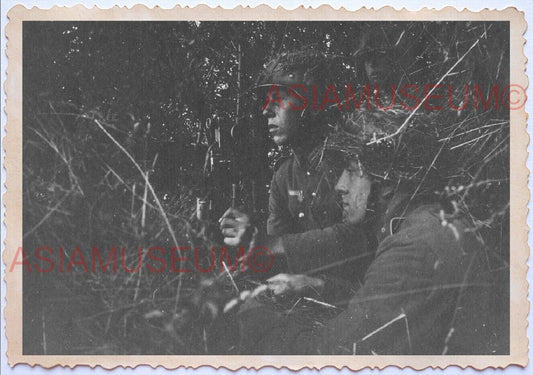 WWii D-DAY NORMANDY ARMY SOLDIER Sniper Military Spy Bush Vintage WAR Photo A011