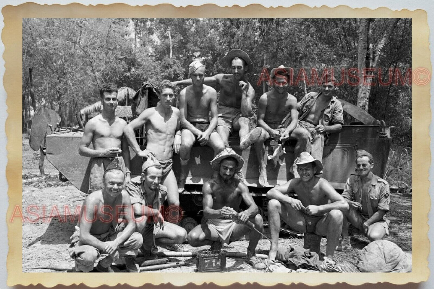 50s Indochina Vietnam Army Topless Man Soldier Group Gay War Vintage Photo 1231