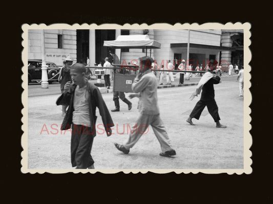 1940s Man Sedan Chair Street Scene Des Voeux Road Vintage Hong Kong Photo #1856