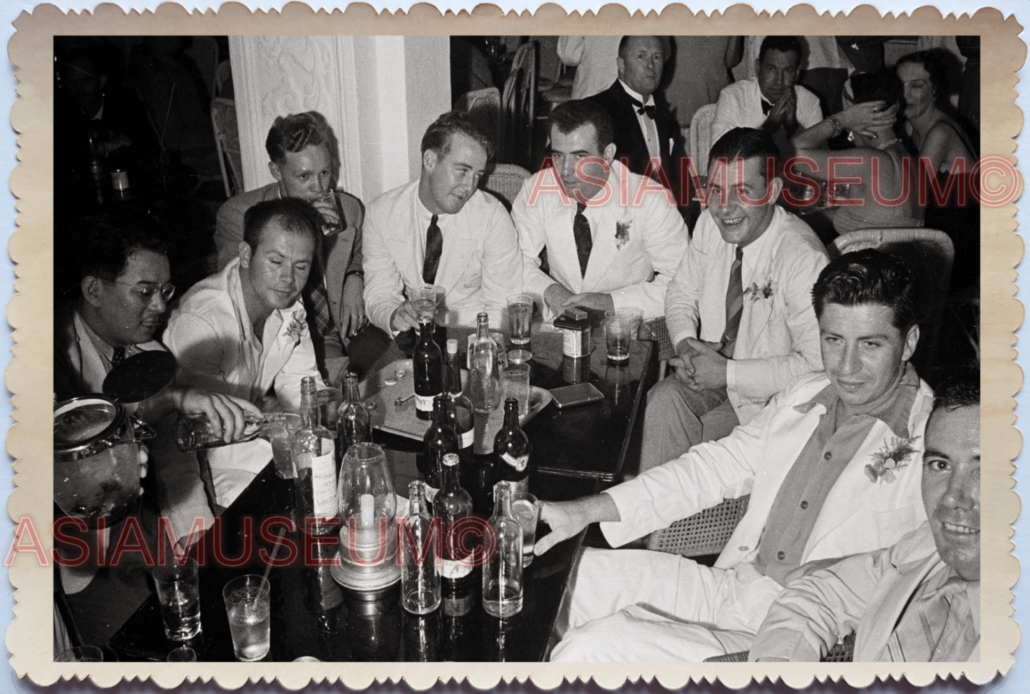 WW2 British American Drinking Party Hotel Bar Cafe War B&W Singapore Photo 18955