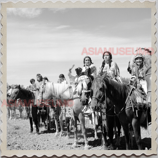 50s CROW TRIBE BIG HORN COUNTY MONTANA AGENCY BOY PARADE VINTAGE USA Photo 11543