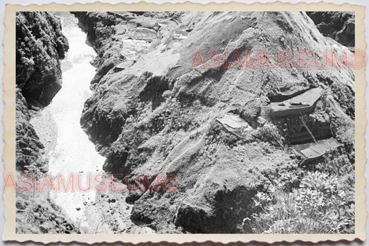 50s PHILIPPINES LUZON WOMEN MOUNTAIN TRIBE RIVER HUTS HOUSE Vintage Photo 24247