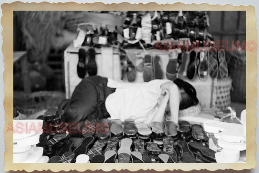 50s Vietnam SAIGON MARKET VENDOR SHOP STORE SHOE STALL LADY Vintage Photo #1675