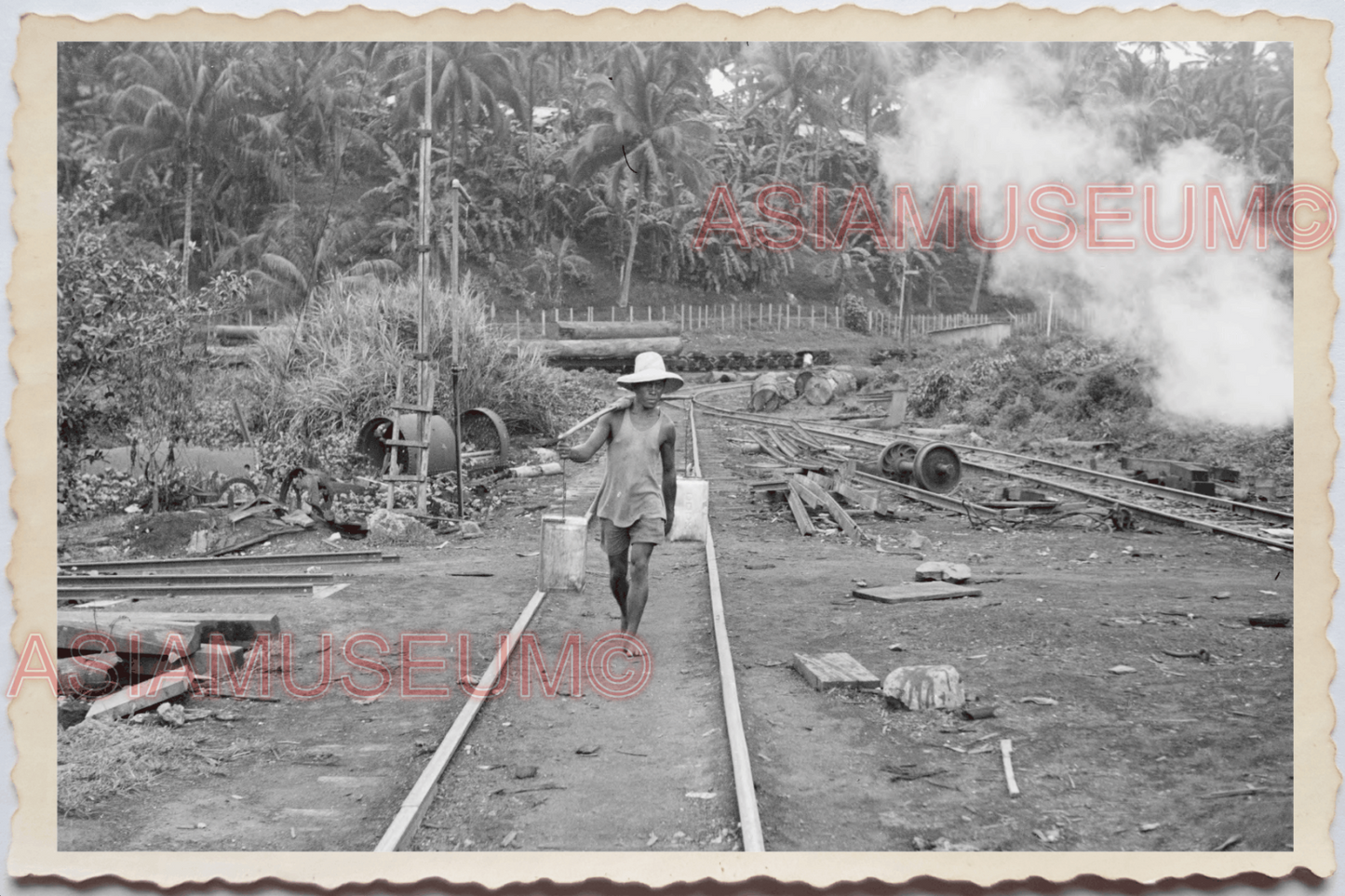 50s PHILIPPINES FOREST RAIL TRACK RAILWAY MAN YOKE CARRY LOG Vintage Photo 30001