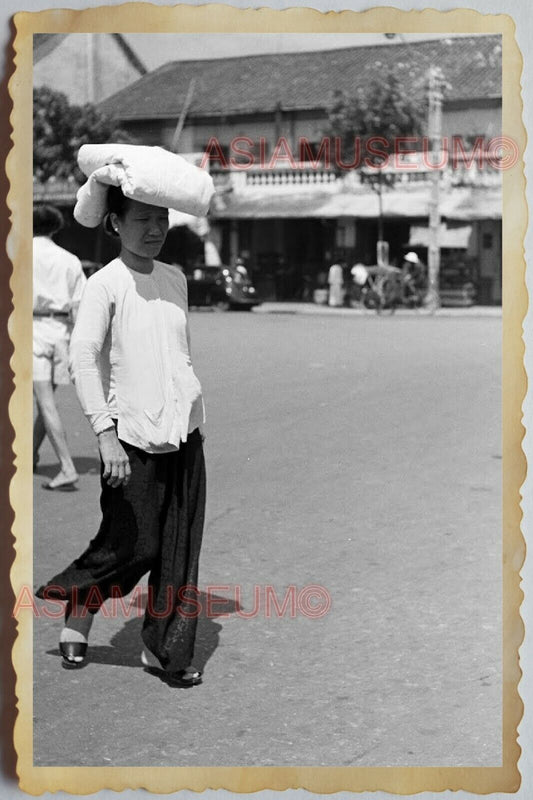 40s Vietnam War SAIGON STREET SCENE ORIENTAL PRETTY LADY GIRL Vintage Photo 1559