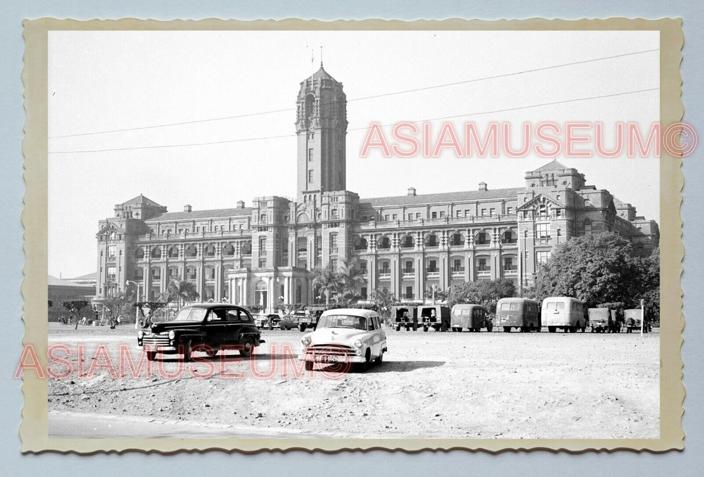 Presidential Palace Classic Car Street Vintage Taiwan Taipei Photo 台湾老照片 #30214