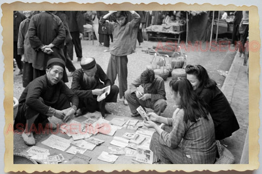 50s Vietnam SAIGON STREET SCENE VENDOR LADY BOOKS POSTCARD Vintage Photo 1317