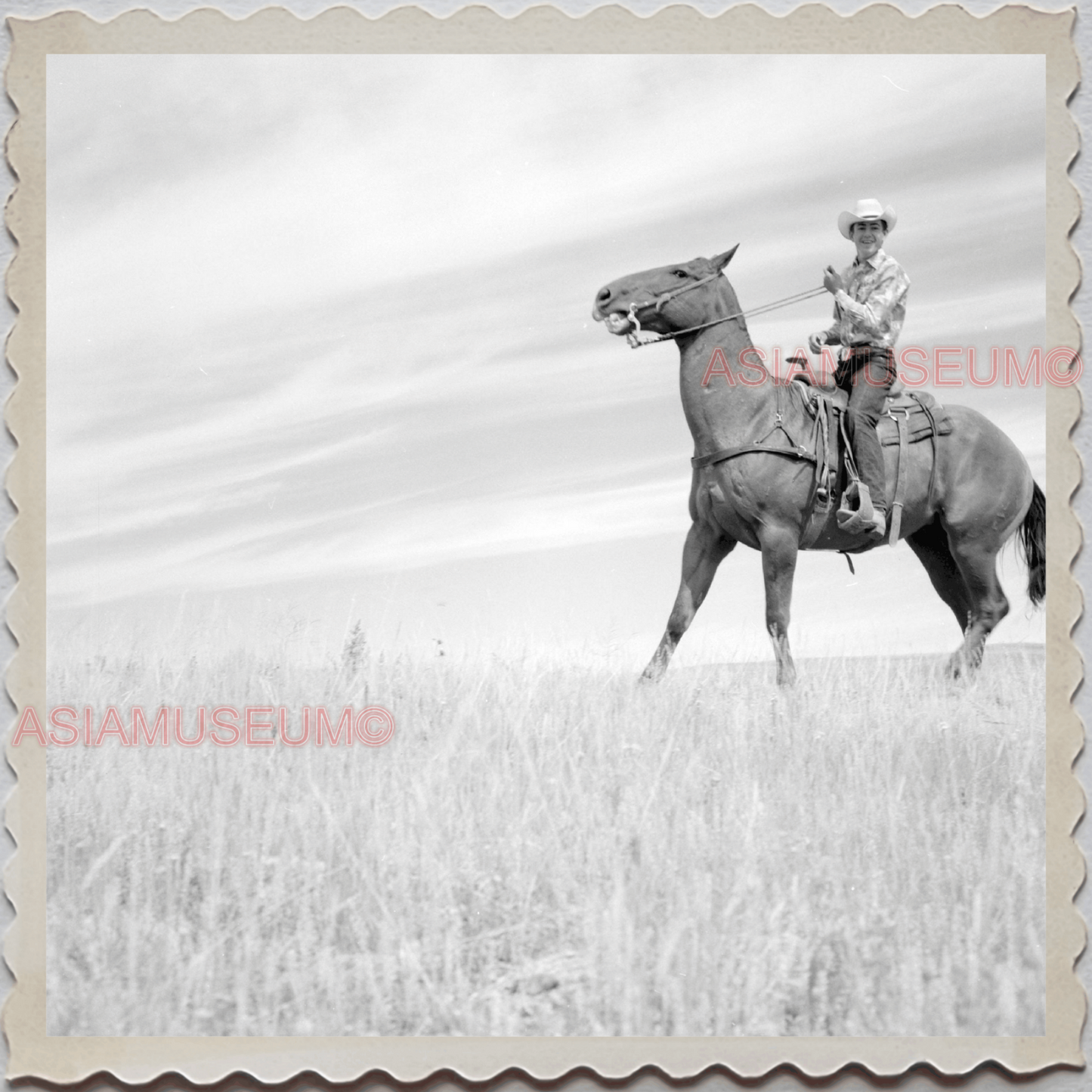 40s AUGUSTA KRONE RANCH COWBOY BOY HORSE VINTAGE OLD USA AMERICA Photo S8525