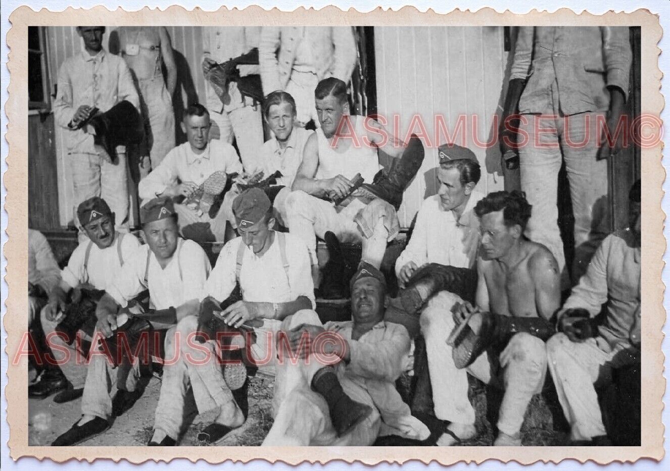 WWii EUROPE Group ARMY Soldier Gay Topless Man Camp Barrack Worker OLD Photo G11