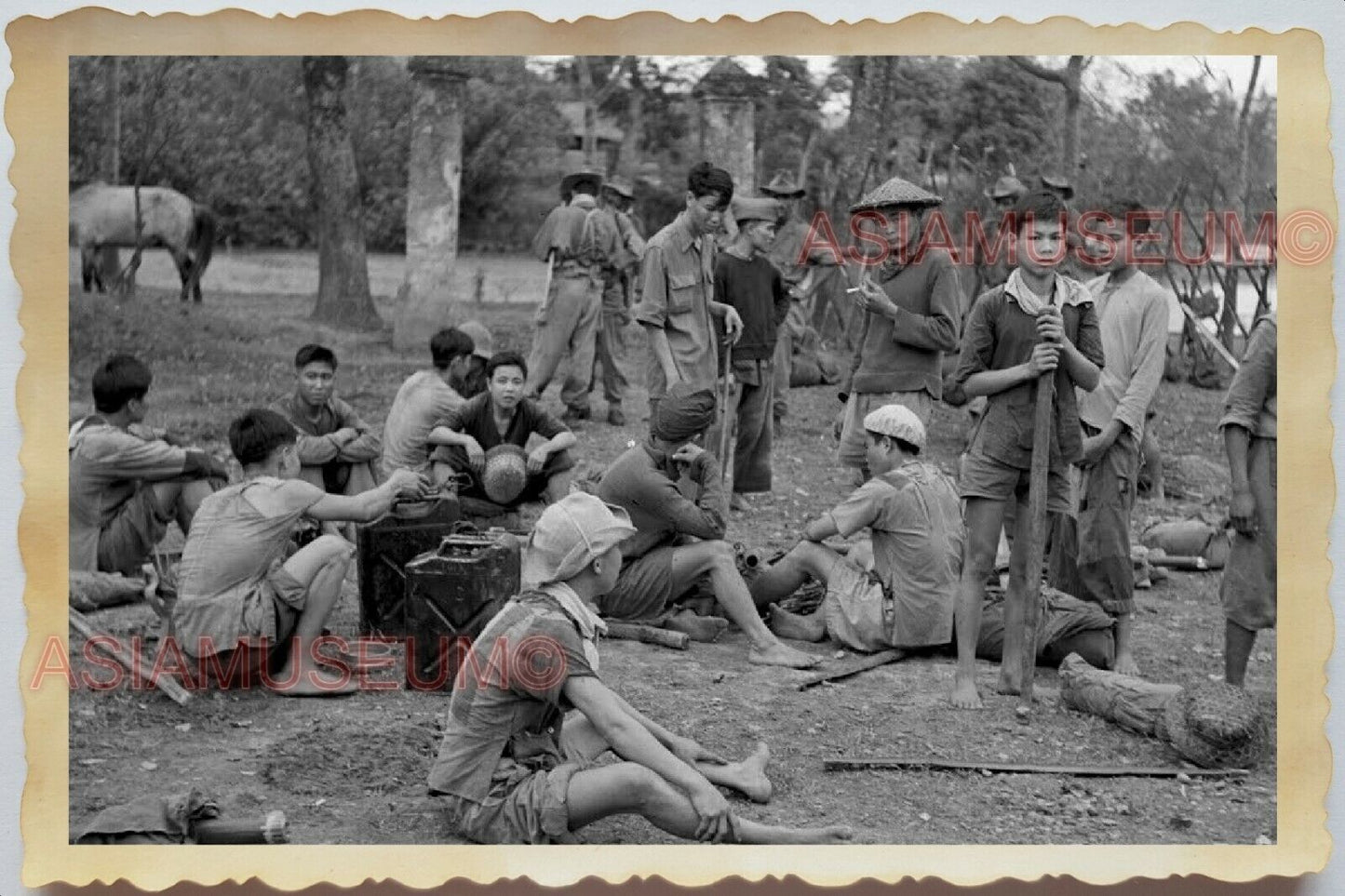 50s Vietnam Indochina Saigon War Vietcong Young Man Army Boy Vintage Photo #518