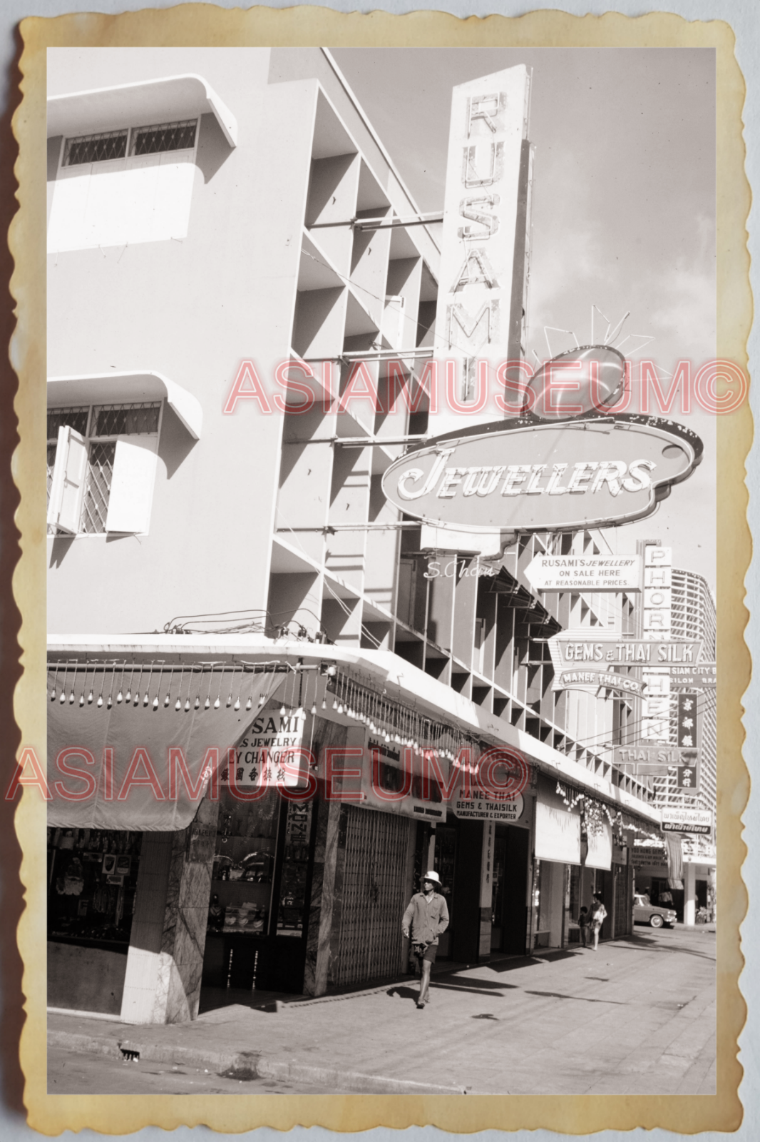 50s THAILAND BANGKOK FLOATING RUSAMI JEWELER STREET SCENE Vintage Photo 36957