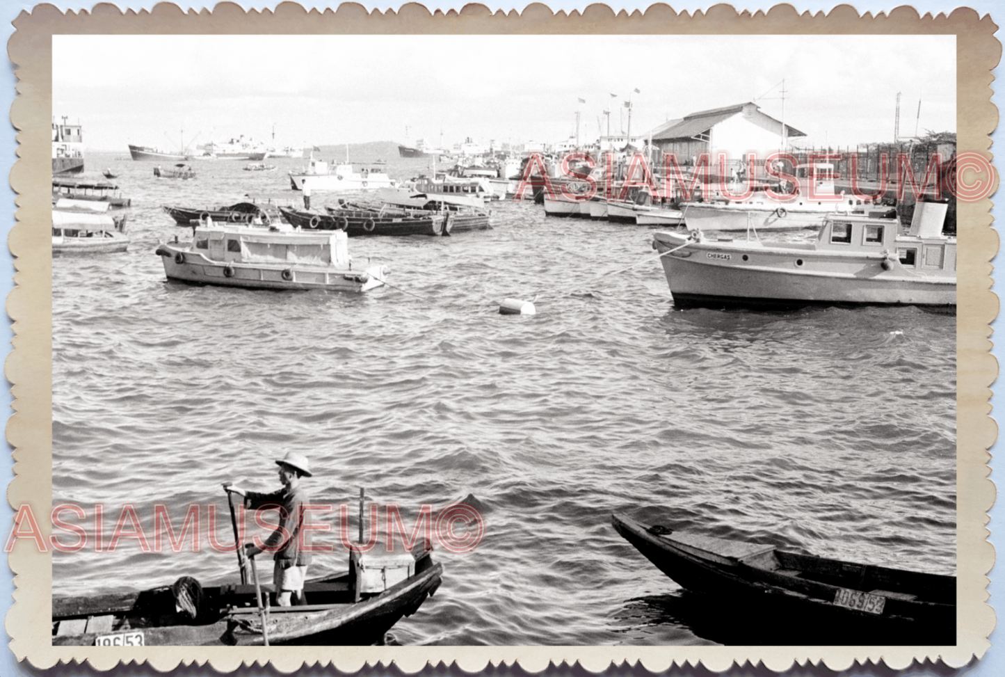 WW2 Boat Ferry Sampan Dock Terminal Pier Ship Man Vintage Singapore Photo 26299