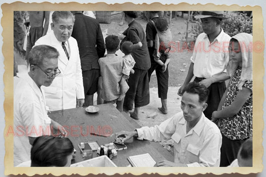 50s Vietnam War Saigon Ho Chi Minh Village Register Voting Vintage Photo 1002