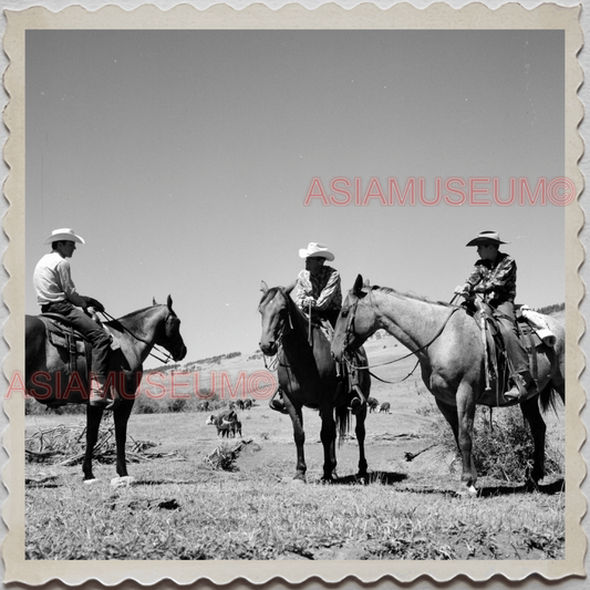 50s AUGUSTA KRONE RANCH COWBOY RIDING HORSE VINTAGE OLD USA AMERICA Photo 12074