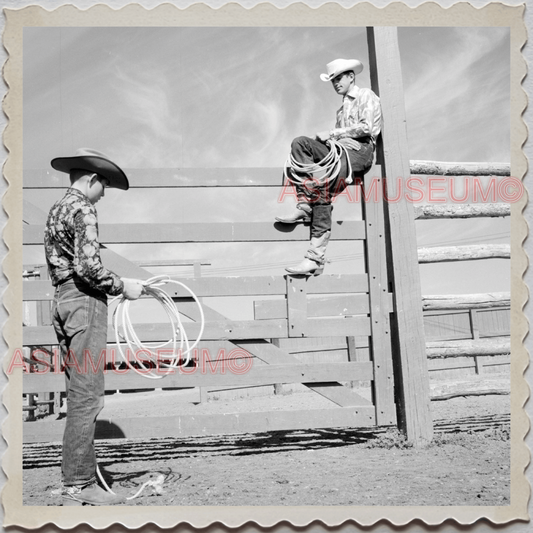 50s AUGUSTA KRONE RANCH COWBOY FENCE ROPE US VINTAGE OLD USA AMERICA Photo S9456