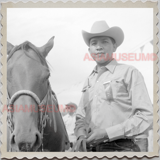 50s CROW TRIBE BIG HORN COUNTY MONTANA AGENCY HORSE MAN VINTAGE USA Photo 9391