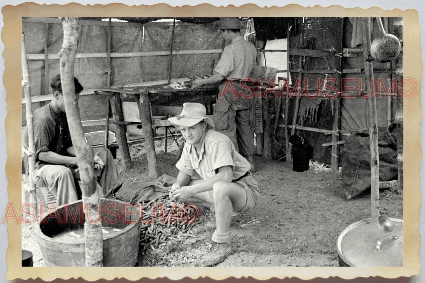 40s WW2 Vietnam FRENCH SOLDIER ARMY COOK FOOD KITCHEN CAMP Vintage Photo 27743