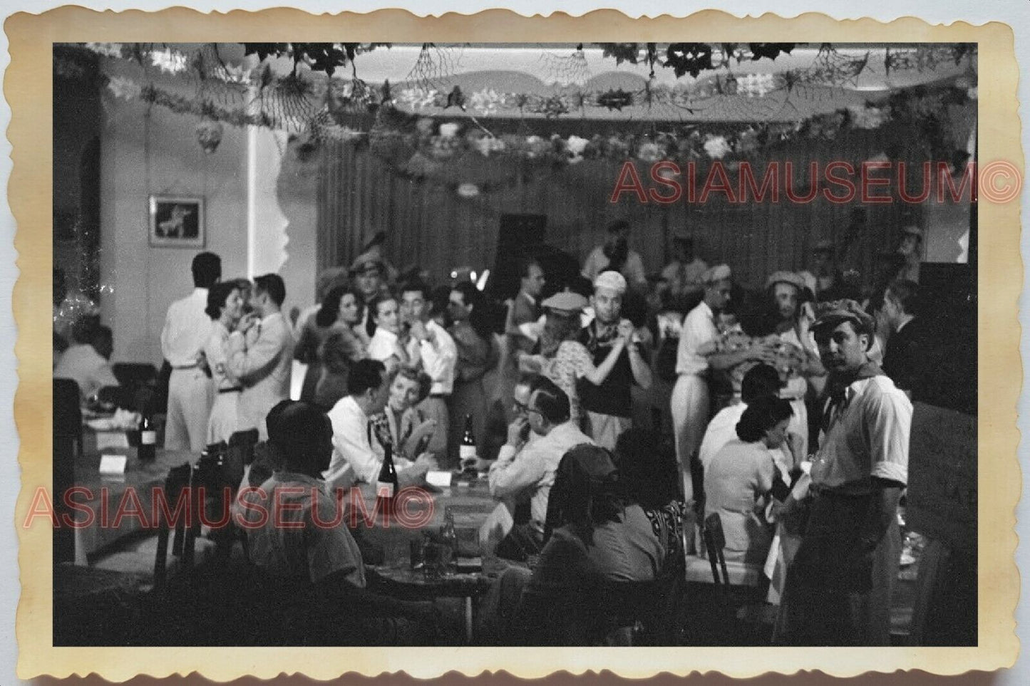 50s Vietnam SAIGON DANCE PARTY SAILOR WALTZ WOMEN DRESS PIANO Vintage Photo 1489