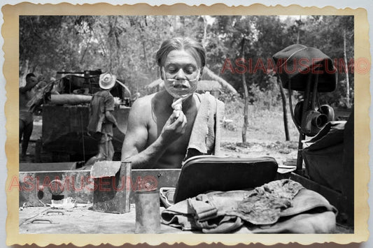 50s Vietnam War Saigon Jungle Truck Topless Man Gay Shaving Vintage Photo #718