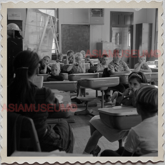 50s BIG SUR CITY CALIFORNIA CARMEL SAN SIMEON TEACHER GIRL OLD USA Photo 12252