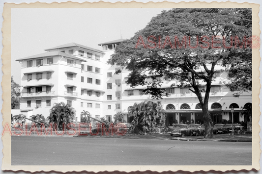 50s PHILIPPINES MANILA STREET SCENE CAR TRAFFIC HOTEL ROAD Vintage Photo 28418