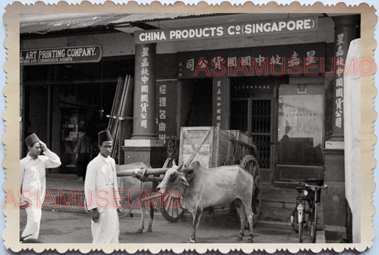 WW2 Street Scene Store Bullock Cart Shop Sign Vintage B&W Singapore Photo 17717