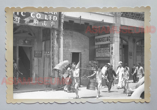 DES ROEUX RICKSHAW SHOP STREET SCENE WW2 bunker  B&W Hong Kong Photo 04929 香港旧照片