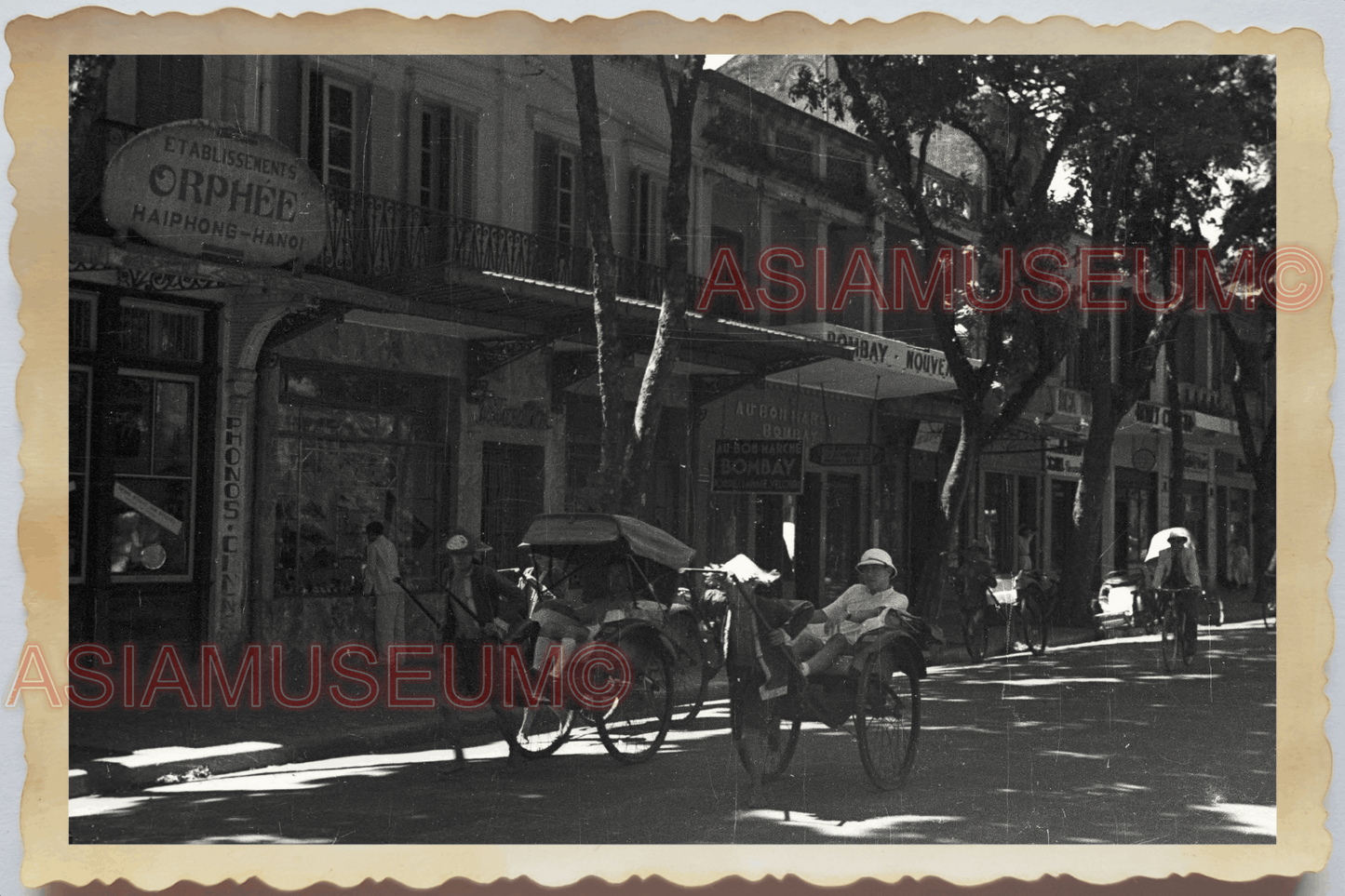 40s Vietnam HANOI STREET SCENE SHOP RICKSHAW BICYCLE MAN OLD Vintage Photo 04341