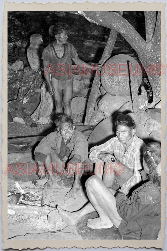 50s PHILIPPINES CAVEMEN ROCK MOUNTAIN TRIBE COOK HOUSE HUT Vintage Photo 24246