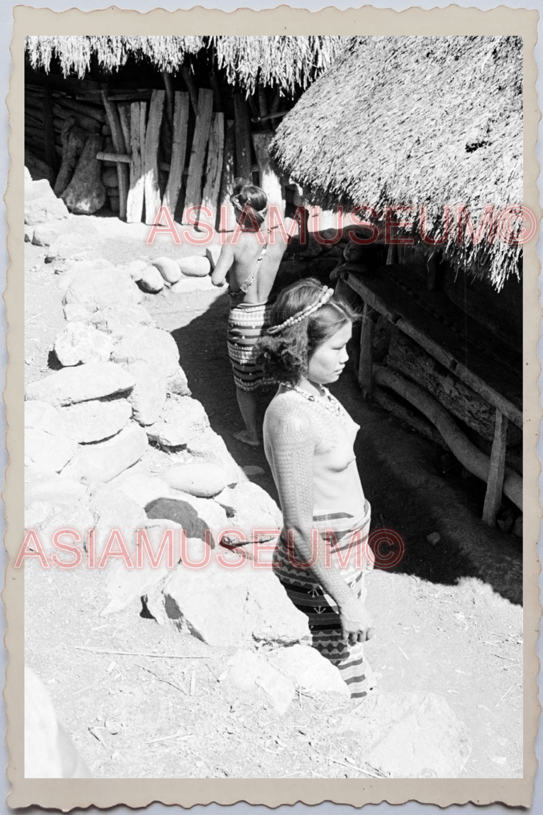 50s PHILIPPINES TRIBE WOMEN YOUNG LADY GIRL TATTOO TOPLESS Vintage Photo 24300