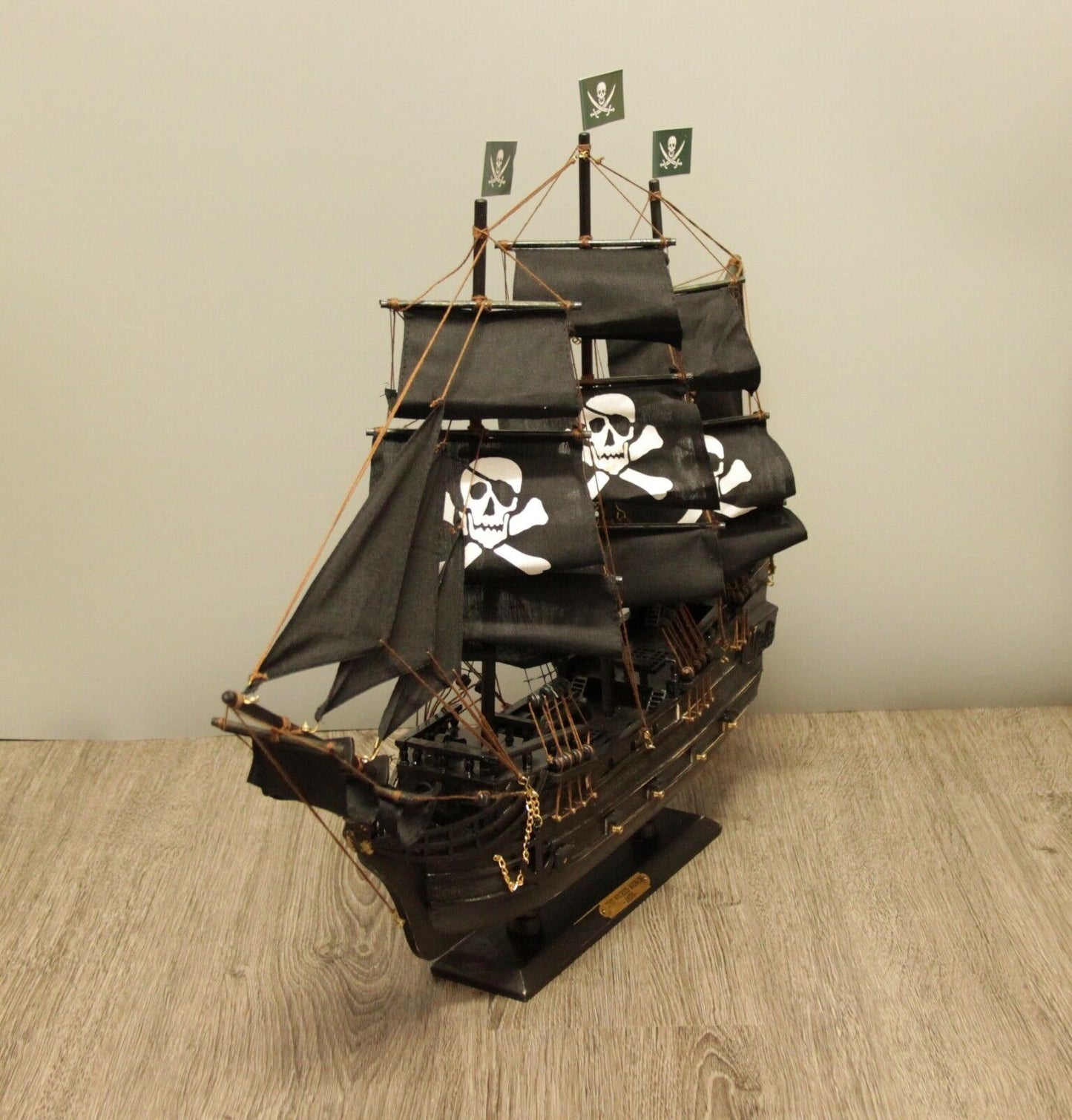 24" Wicked Wench Pirates of The Caribbean Jack Sparrow Wood Vintage Model Ship