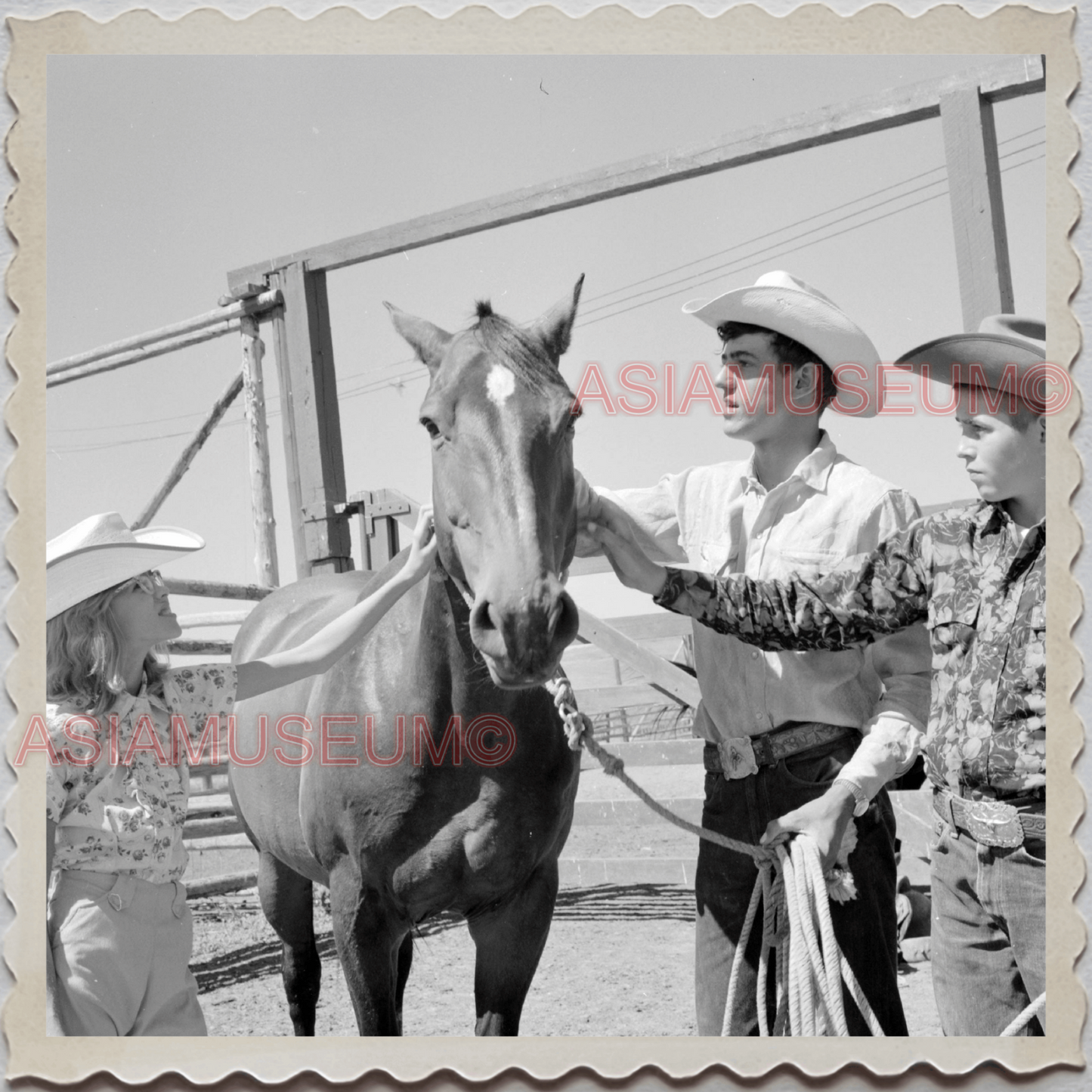 40s AUGUSTA KRONE RANCH COWBOY HORSE BARN  VINTAGE OLD USA AMERICA Photo S9108