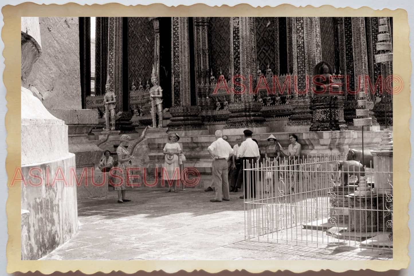 50s THAILAND BANGKOK EMERALD BUDDHA BUDDHIST TEMPLE SHRINE Vintage Photo 29912