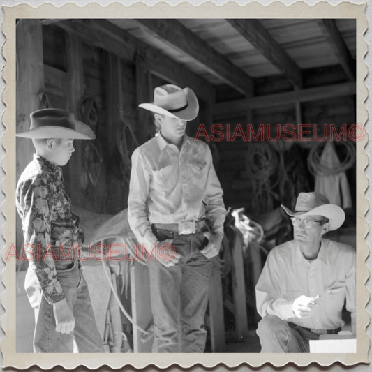 40s AUGUSTA KRONE RANCH COWBOY BOY BARN HAT VINTAGE OLD USA AMERICA Photo S8645