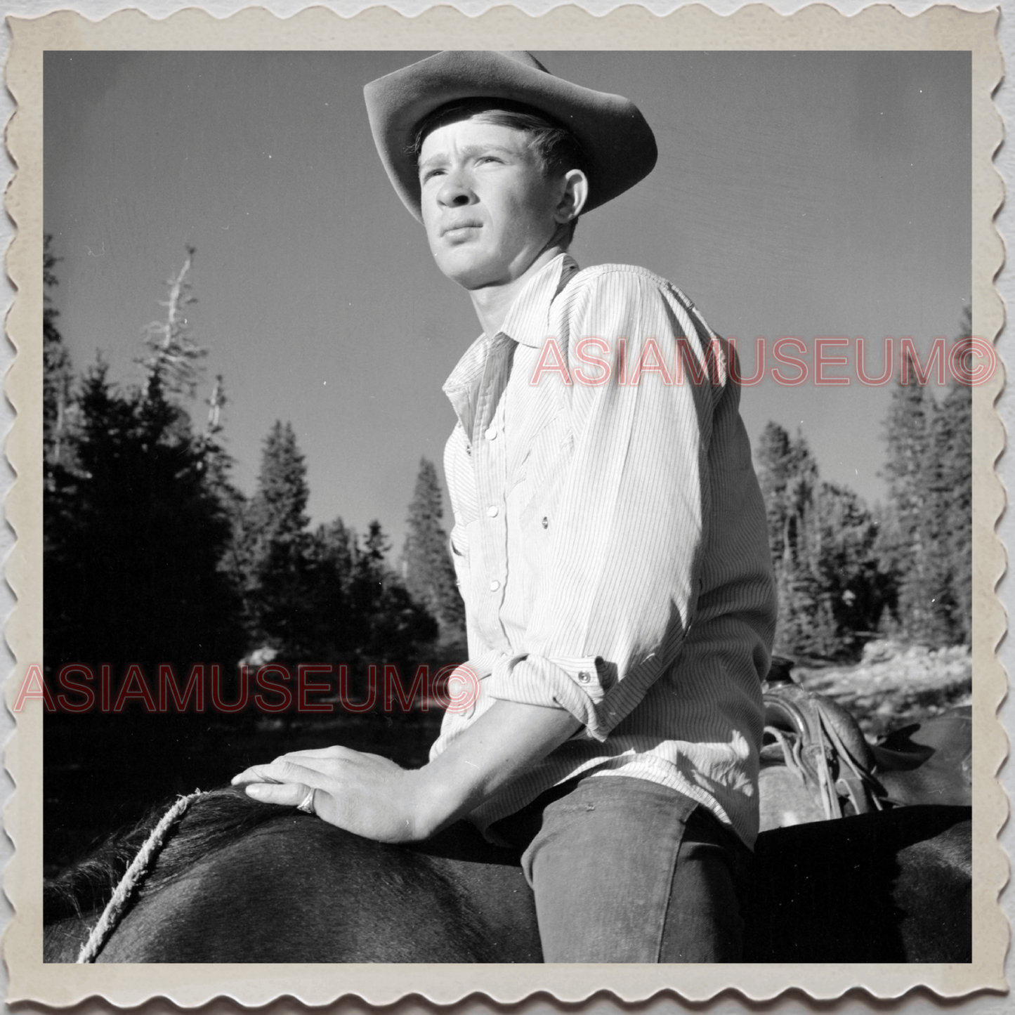 50s WYOMING MONTANA SOUTH DAKOTA NEBRASKA CHEYENNE HORSE BOY OLD USA Photo 9132