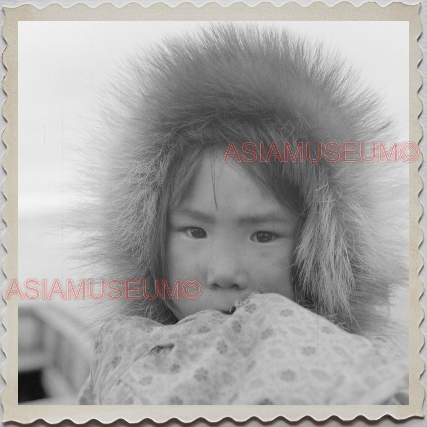 50s UTQIAGVIK NORTH SLOPE BARROW ARCTIC ALASKA INUPIAT BOY OLD USA Photo 10160