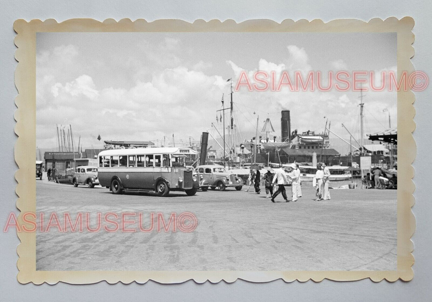 WATERFRONT PIER DOCK BOAT HARBOR CAR BUS B&W VINTAGE Hong Kong Photo 16330 香港旧照片