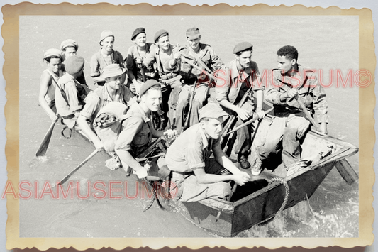 40s WW2 Vietnam FRENCH FRANCE NAVY BOAT RIVER CROSSING MEN Vintage Photo 29608