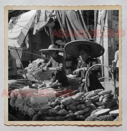 Street Market Women Lady Vendor Vegetable Vintage Hong Kong Photo 香港旧照片 27910