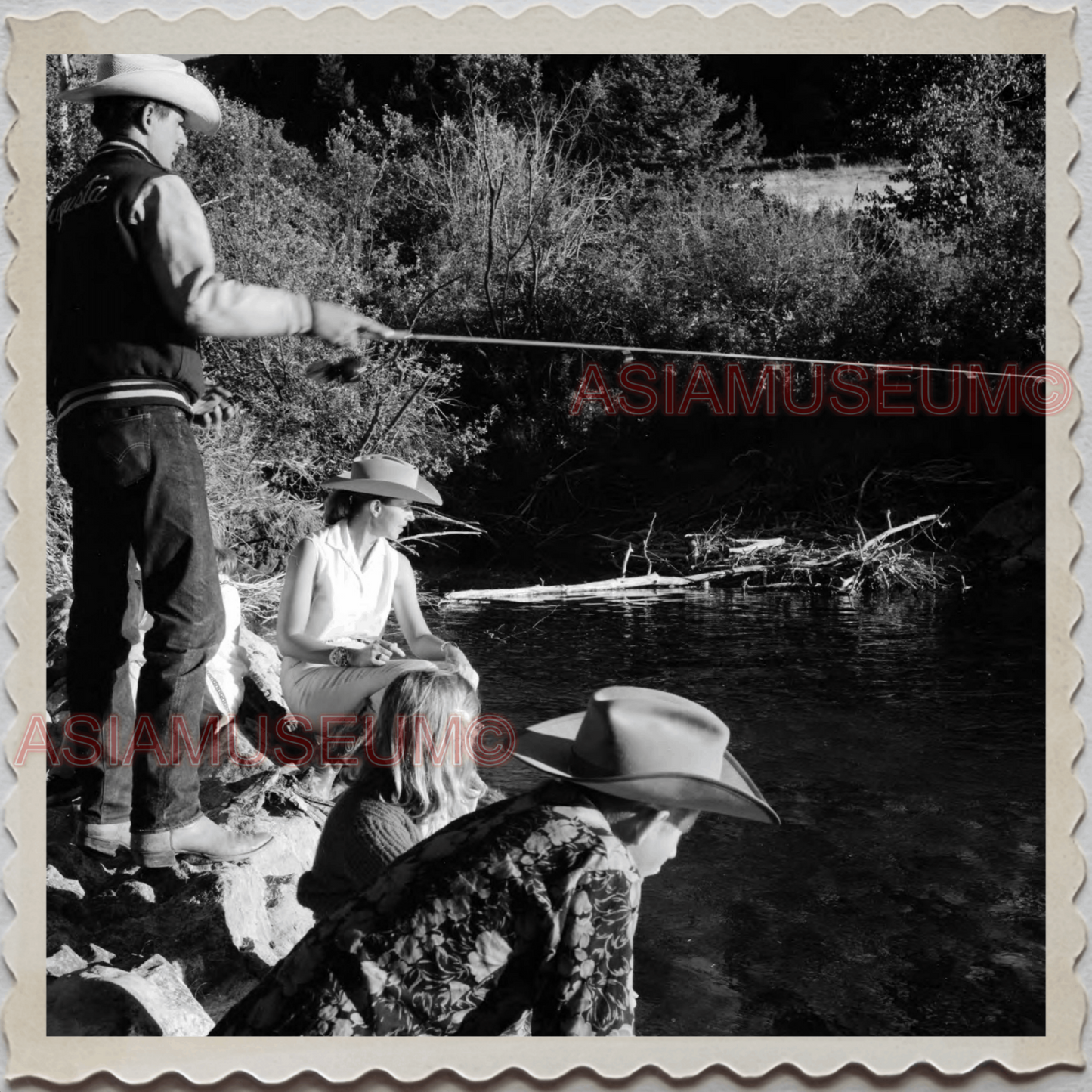 50s AUGUSTA KRONE RANCH COWBOY RIVER FISHING VINTAGE OLD USA AMERICA Photo 10766