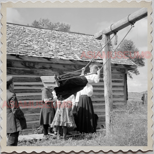 50s VIRGINIA CITY STOREY NEVADA RENO PLAYGROUND CHILDREN VINTAGE USA Photo 9028