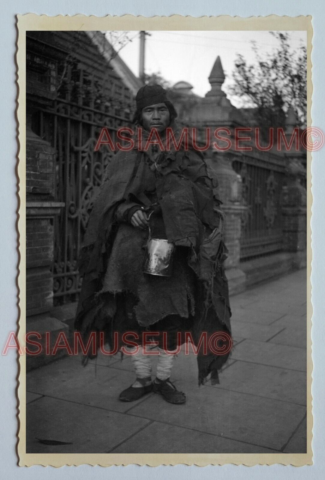 30's Shanghai China Japanese War Beggar Poor Man Portrait Life Vintage Photo #05