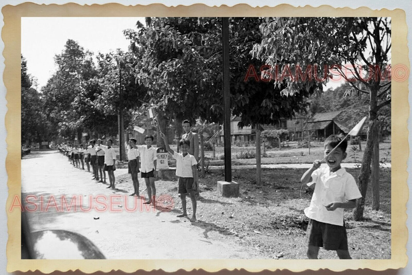 50s Vietnam Saigon CHILDREN BOY SCHOOL FLAG VILLAGE HUT HOUSE Vintage Photo 1328