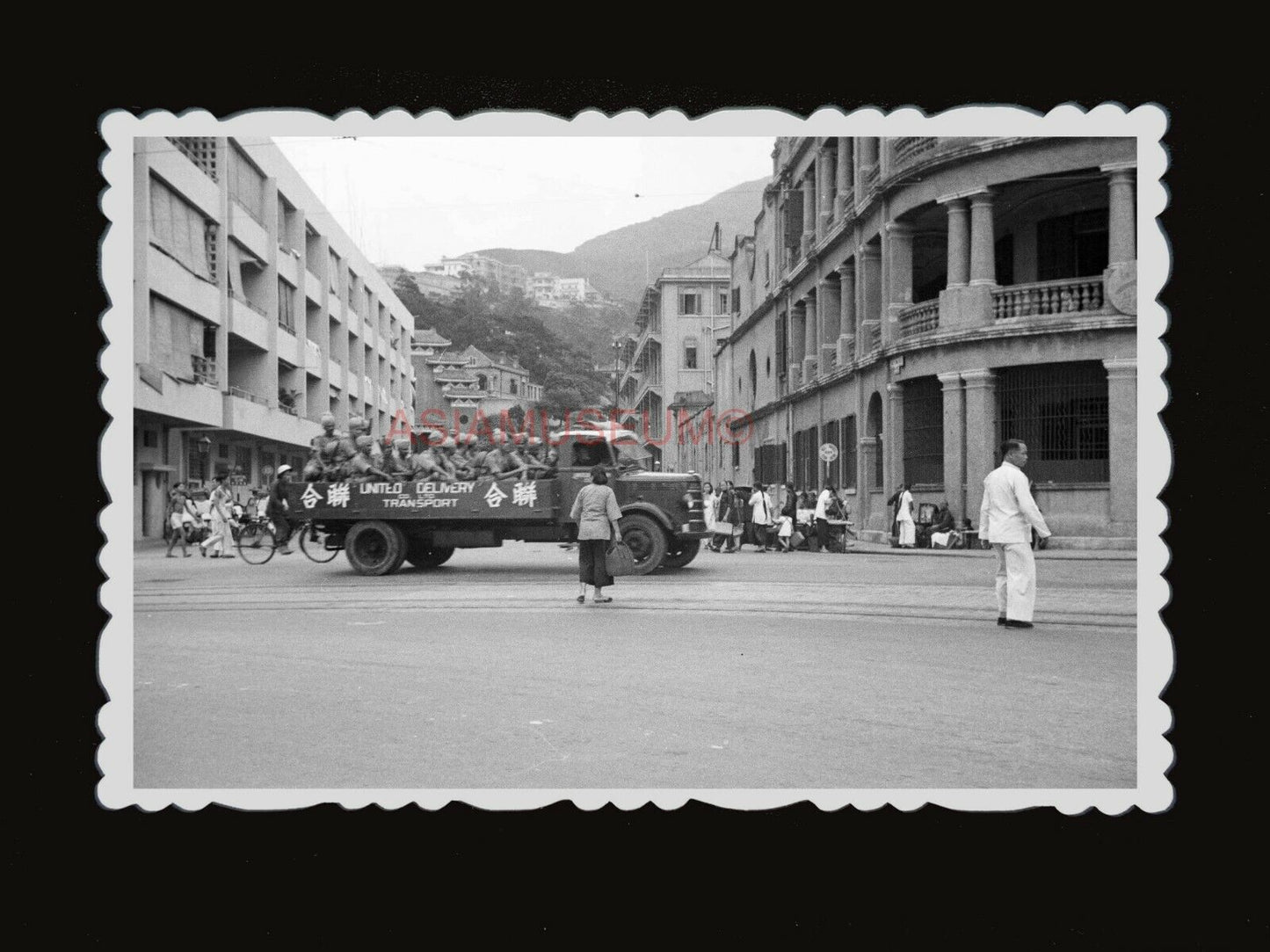 40s TRUCK BRITISH INDIA ARMY SIKH BICYCLE WOMEN Old Hong Kong Photo 香港老照片 1061