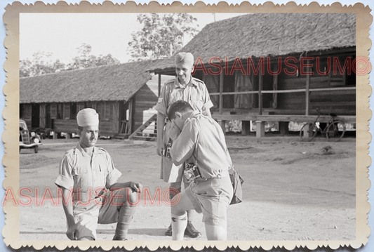 WW2 British India Army Soldier Punjab Sikh Barrack Vintage Singapore Photo 18853