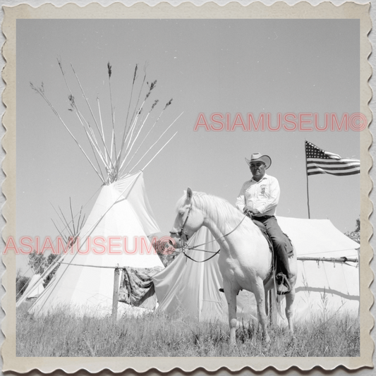 50s CROW TRIBE BIG HORN COUNTY MONTANA AGENCY MAN HORSE VINTAGE USA Photo 12250